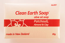 Patchouli, Almond & Clay - normal to dry skin